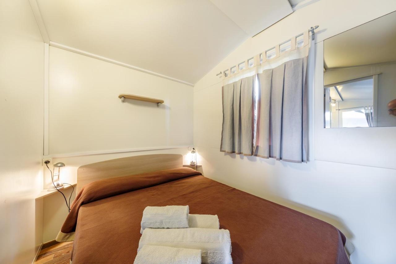 Camping&Village Le Cernie Lotzorai Eksteriør billede
