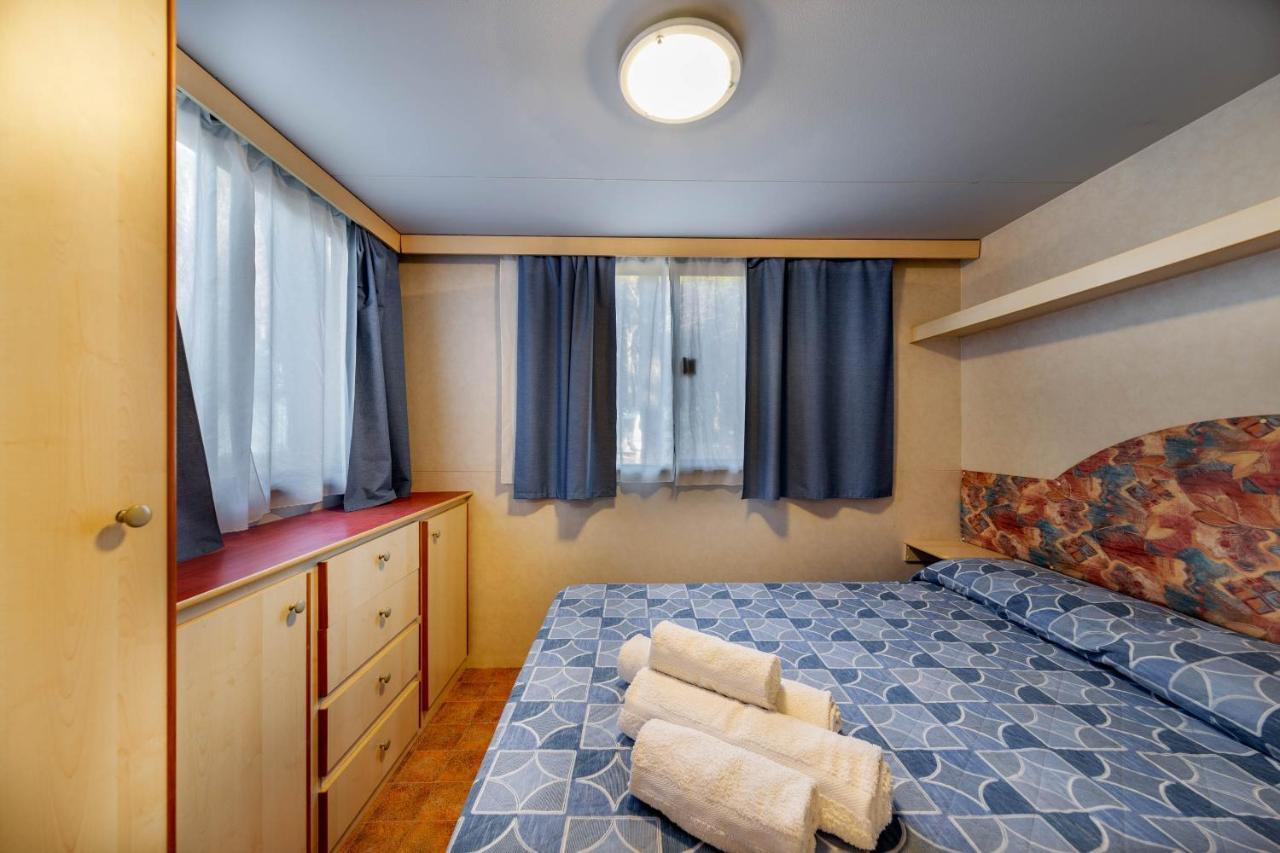 Camping&Village Le Cernie Lotzorai Eksteriør billede